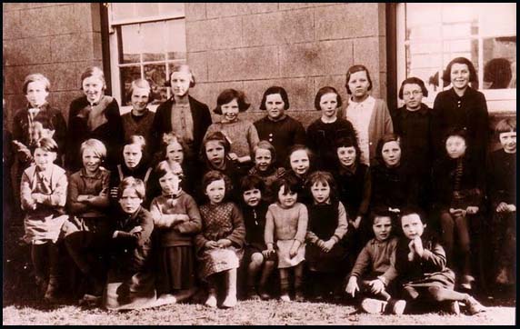Dunsford Girls 1938